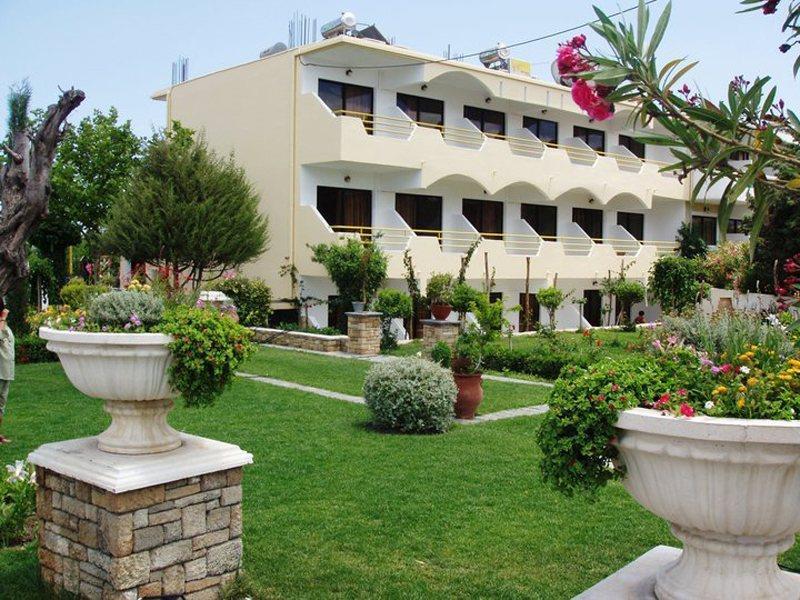 Gorgona Apartment Faliraki